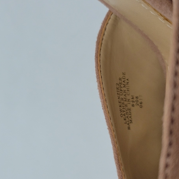 Guess Kenzie2 light pink suede peep toe heels 8.5 - Picture 8 of 11